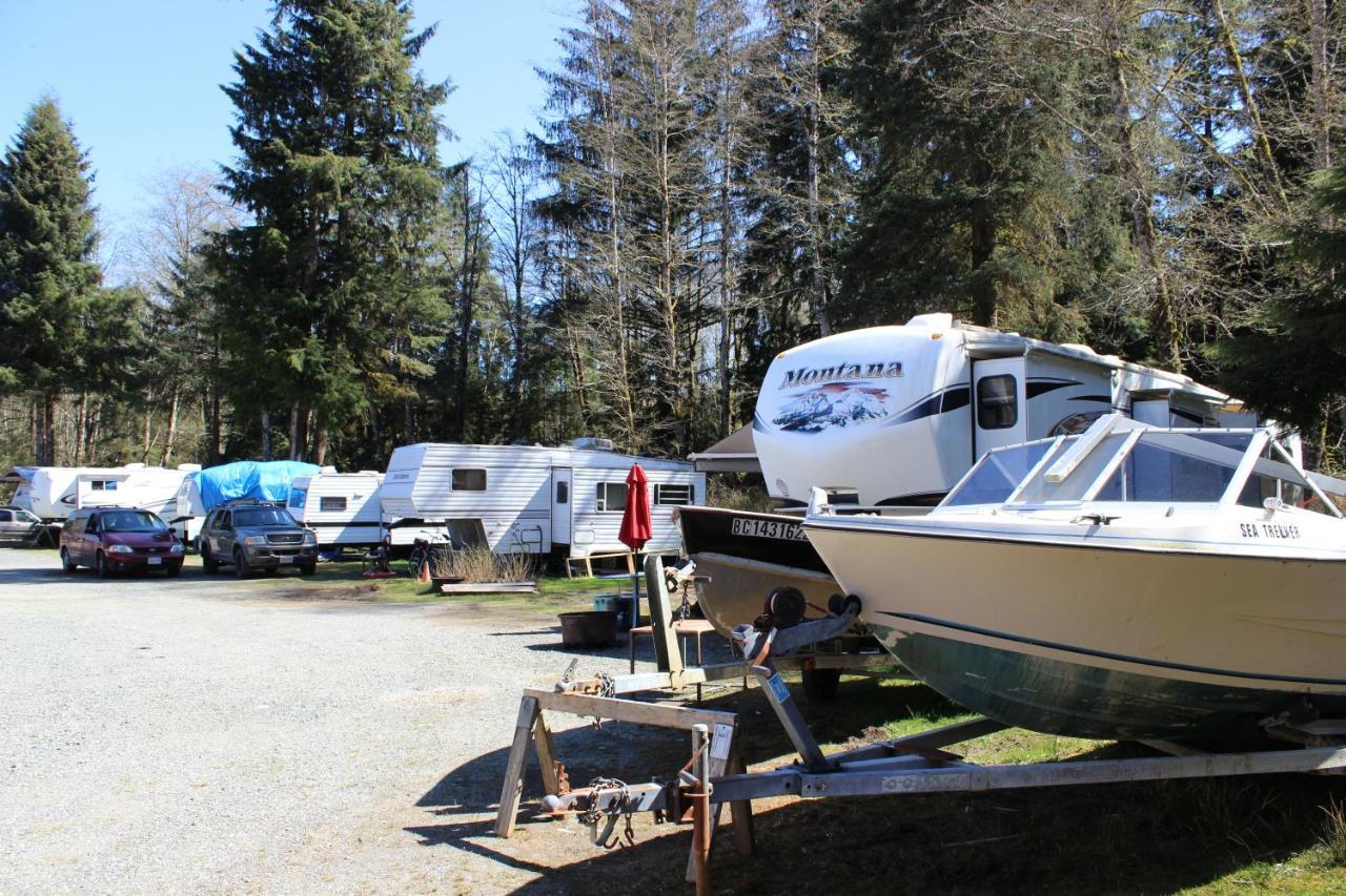 Pioneer Inn By The River Port Hardy Εξωτερικό φωτογραφία
